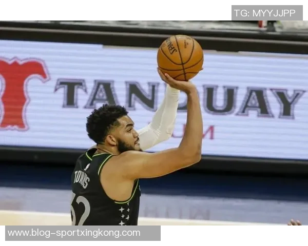 芬奇分析里德表现提升的关键在于专注篮板与细节放下投篮压力 芬奇分析里德表现提升的关键在于专注篮板与细节放下投篮压力