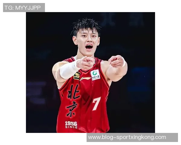 媒体人谈曾凡博选择大学的重要性认为其决策过于急躁